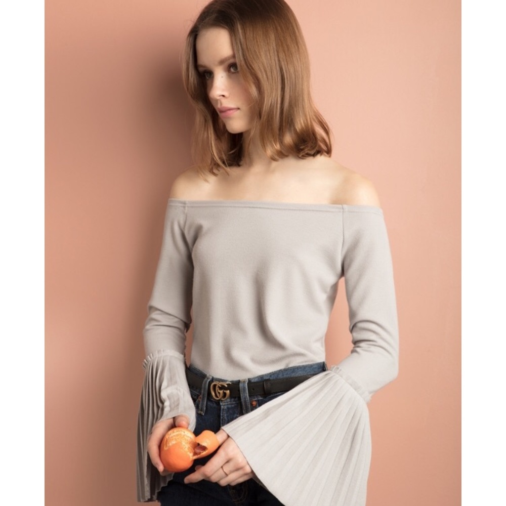 Light Grey Pleated bell sleeve cold shoulder top